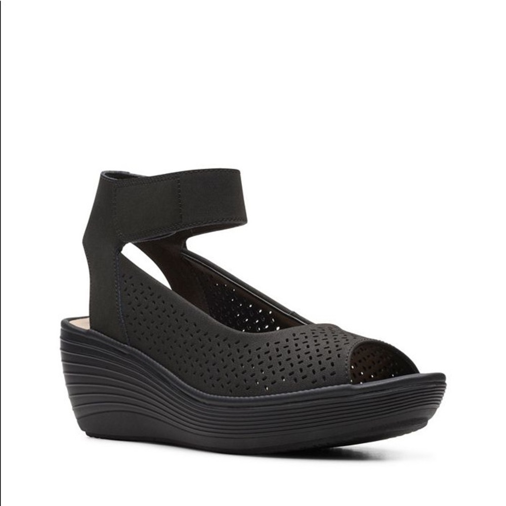 CLARKS | Black Artisan Reedly Jump Sandals